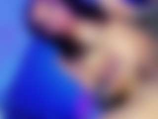 Live cam show with Rue - Tiny Tits on sexylivex.com