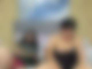 Live cam show with Mili-evans - Petite on Camsoda