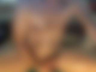Live cam show with sideshowcan - Black Hair on Streamer API