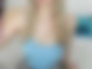 Live cam show with Valerie - Moaning on xxxlivecams.org