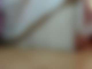 Live cam show with Valerie - Moaning on PervPlay.com