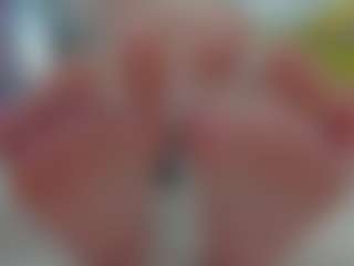 Live cam show with Valerie - Busty on Hubzter Live