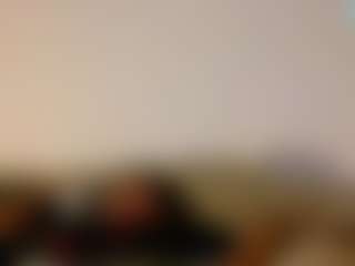 Live cam show with awwbunnyz - Bedroom on Milf Play