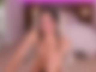 karlaa-james's Live Sex Cam Show