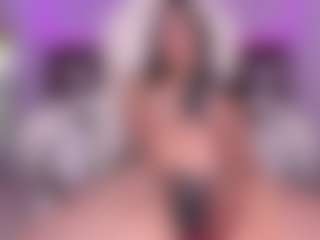 karlaa-james's Live Sex Cam Show