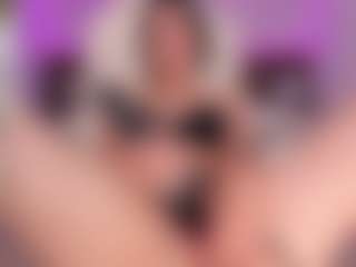 karlaa-james's Live Sex Cam Show
