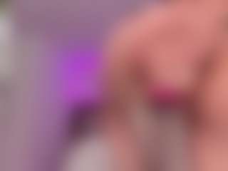 karlaa-james's Live Sex Cam Show