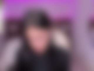 karlaa-james's Live Sex Cam Show
