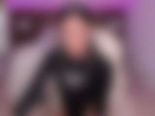 karlaa-james's Live Sex Cam Show