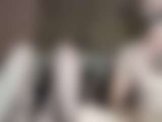 lucaciandreea253's Live Sex Cam Show