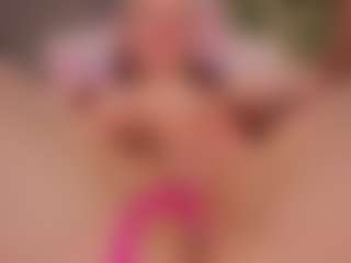 Live cam show with Luna - Nature on sexylivex.com