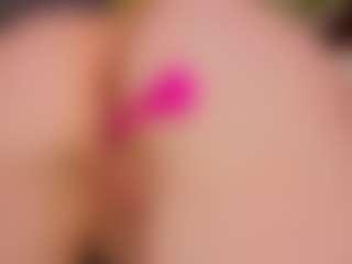 Luna's Live Sex Cam Show