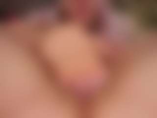 Live cam show with Luna - Dildo on SquirtSoMuch