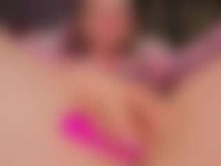 Luna's Live Sex Cam Show