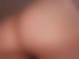Live cam show with Luna - Athletic Big Ass on TottyGirls