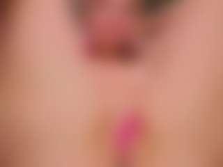 Luna's Live Sex Cam Show