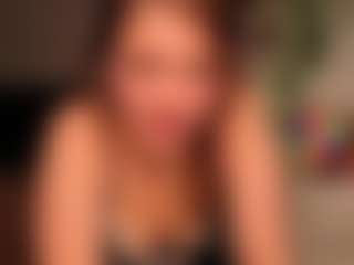 Luna's Live Sex Cam Show