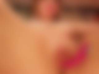 Luna's Live Sex Cam Show