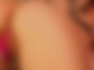 Luna's Live Sex Cam Show