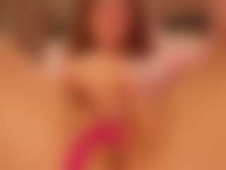 Live cam show with Luna - Teen (18+) on Camsoda