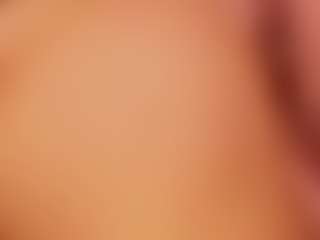 Live cam show with Luna - Bedroom on Camming Site