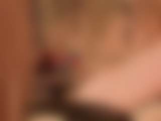Live cam show with Luna - Sexy on Dolls Live
