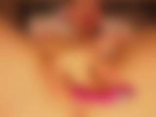 Luna's Live Sex Cam Show