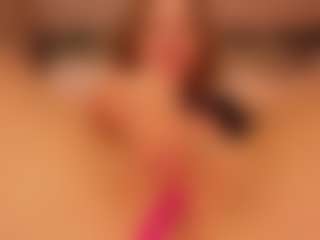 Live cam show with Luna - Oil on Camsoda