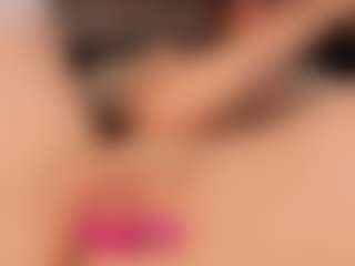 Live cam show with Luna - Drinking on Camsoda
