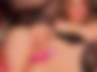 Live cam show with Luna - Sexy on CamwithHer