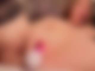 Luna's Live Sex Cam Show