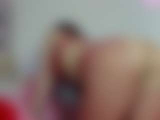 Celeste-Gill's Live Sex Cam Show