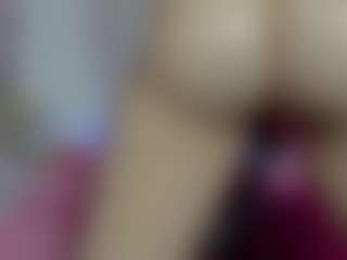 Celeste-Gill's Live Sex Cam Show