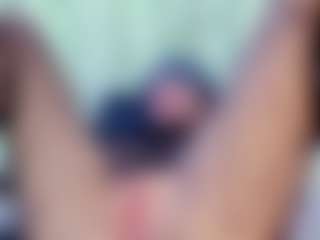 Live cam show with Emily Withe - Handjob on hrnylive.com