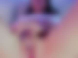 Emily Withe's Live Sex Cam Show