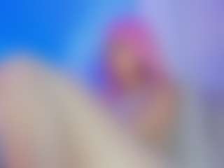 Live cam show with Emily Withe - Amateur on hrnylive.com