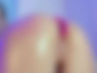 Emily Withe's Live Sex Cam Show