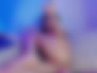 Live cam show with Emily Withe - Squirt Latina on googirlz | colombia