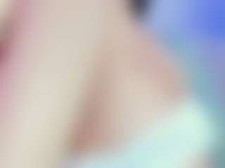 Live cam show with Emily Withe - Teen (18+) on Camsoda