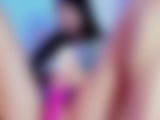 Live cam show with Emily Withe - American Petite on Hubzter Live | colombia