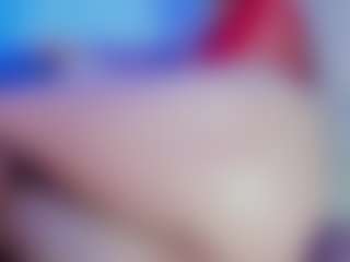 Live cam show with Emily Withe - Small Tits on 1on1-livenow