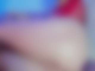 Live cam show with Emily Withe - Natural on Porn Luv