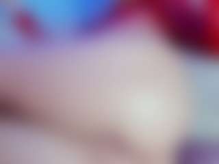 Live cam show with Emily Withe - Petite on Milf Play