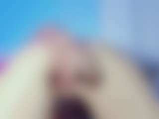 Emily Withe's Live Sex Cam Show