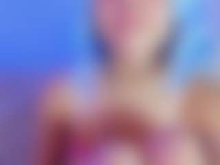 Live cam show with Emily Withe - Latina on Camsoda | colombia