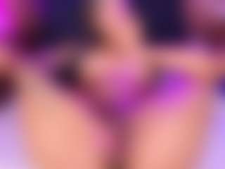 Live cam show with Felicity - Pornstar Cosplay on SpunkLive