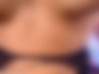 Live cam show with Felicity - Dirty on Camsoda