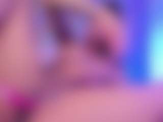 Lau's Live Sex Cam Show
