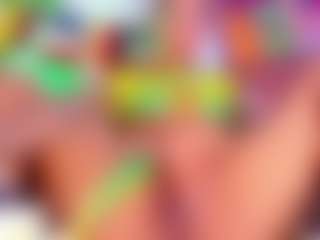 Live cam show with Lau - Bikini on Gym Cam Girls