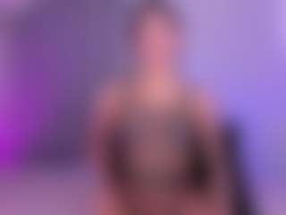 Live cam show with Lau - Blonde Hair on Camiplay Live